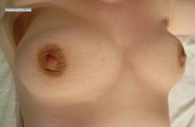 Tit Flash: Medium Tits - Cindy from United States
